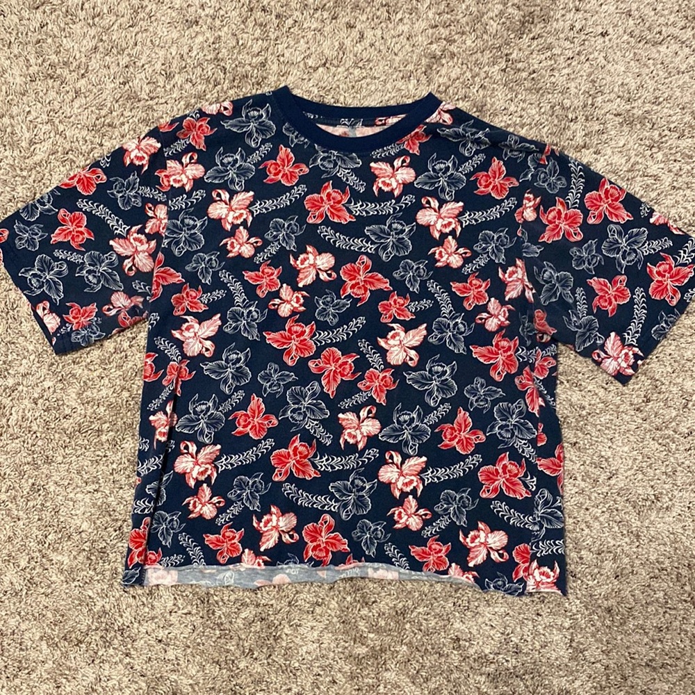 Hawaiian shirt size M